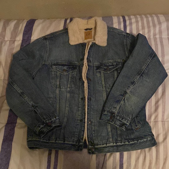 GAP Sherpa-Lined Non-Stretch Jean Jacket for Men - Picture 2 of 6